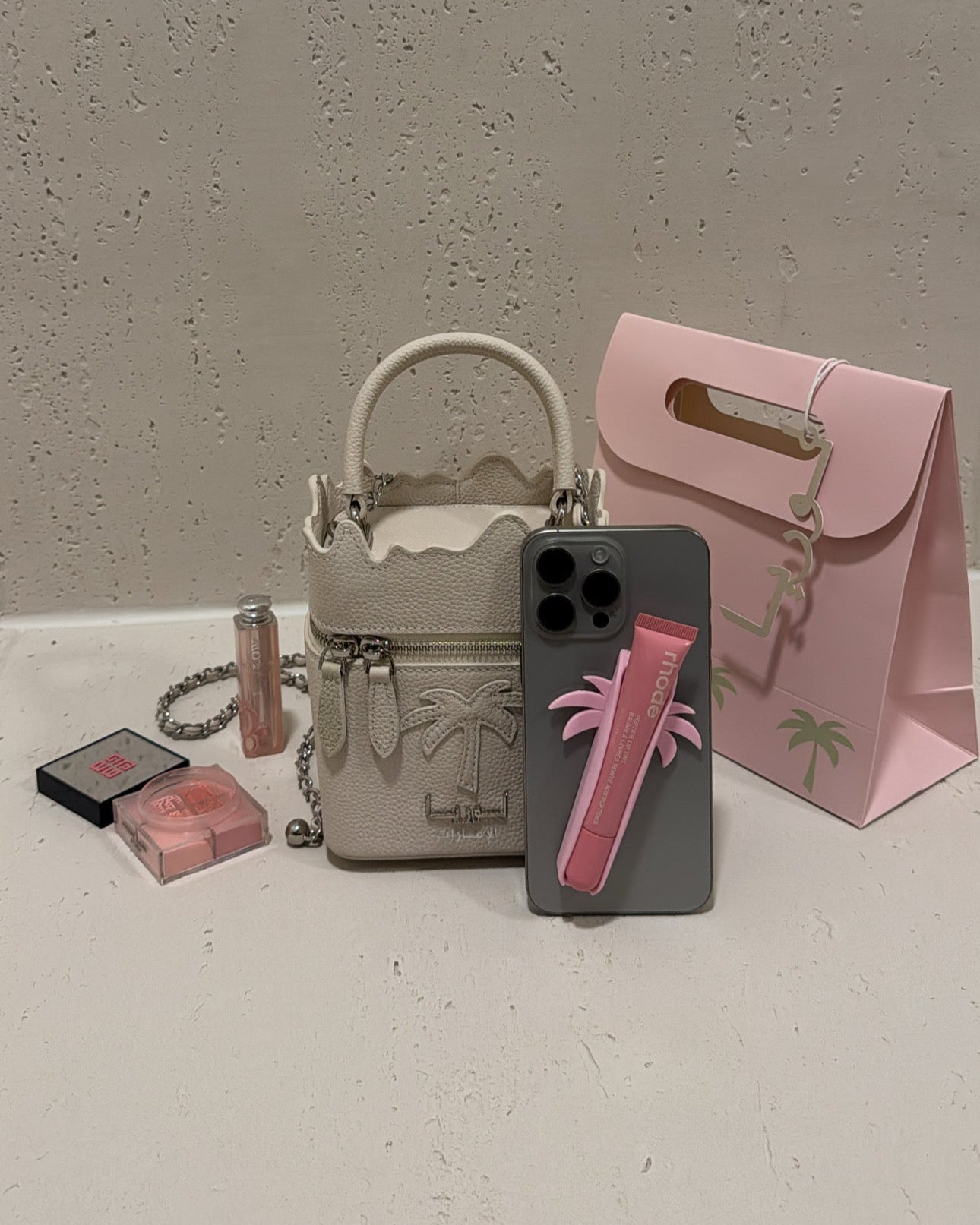 Lurya Holder - lurya